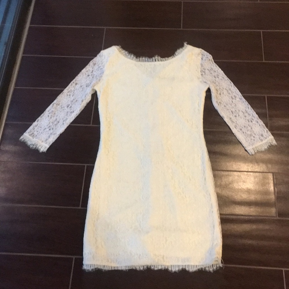 THML IvoryStraightLace Mid-Sleeve Dress